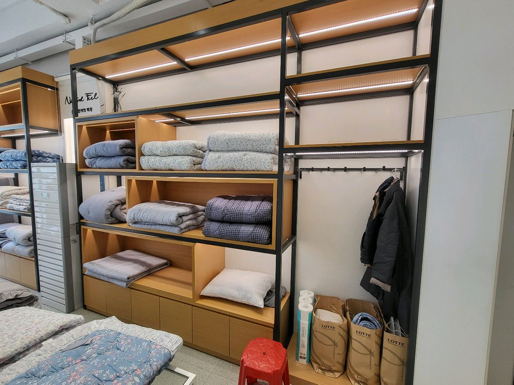 매장용 진열대, 이불진열장, 블라인드 진열대, 커텐 진열대 일괄매각 이미지