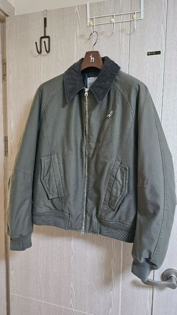 벨리에 네오 시티 플라이트 자켓 이미지