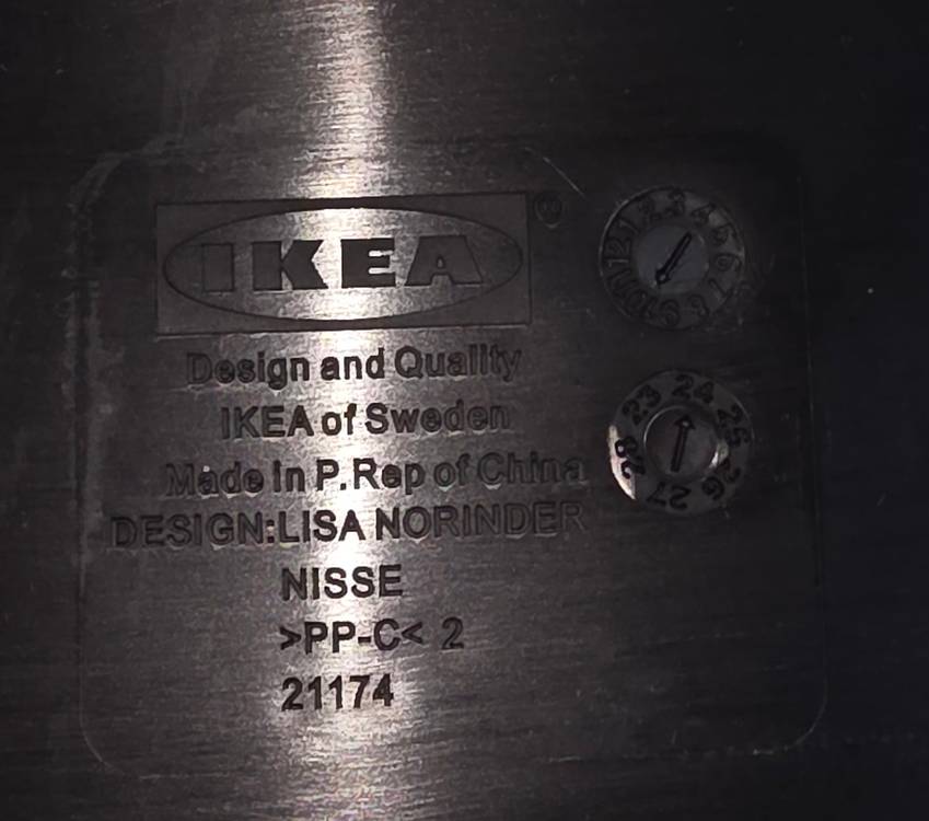 [새거 같은 중고] 이케아 접이식 의자 / NISSE 21174 검정색 / 1~20개 / 수량과 매매가 협의가능 이미지