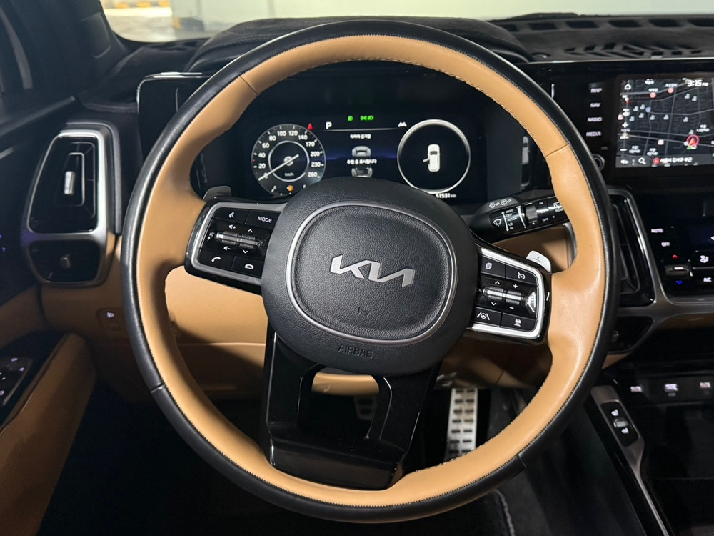 쏘렌토 4세대 가솔린 2.5T 4WD 시그니처 22년11월 23년형 51534km 완전무사고 입니다. 이미지