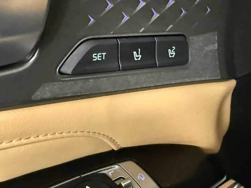 쏘렌토 4세대 가솔린 2.5T 4WD 시그니처 22년11월 23년형 51534km 완전무사고 입니다. 이미지