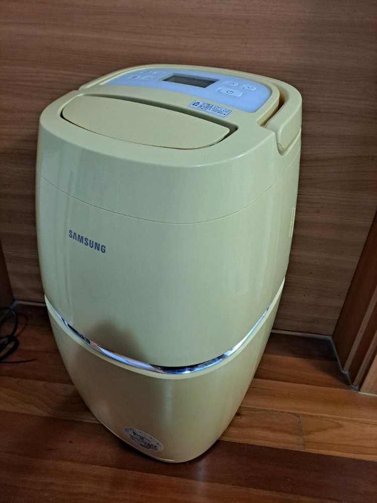 삼성 대용량 10리터 제습기 이미지