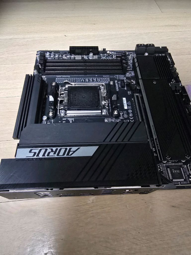 b650m 어로스 엘리트 블랙 as27년초 이미지