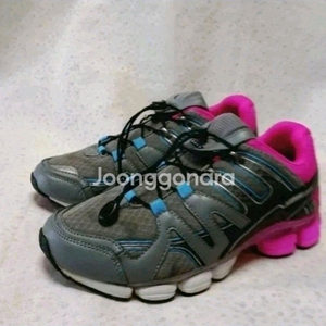 무배새등산화250트렉스타4계절용남성여성고어텍스방수방풍52 이미지