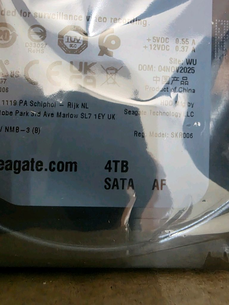 씨게이트 4테라 4TB 하드 미개봉신품 팝니다. 이미지