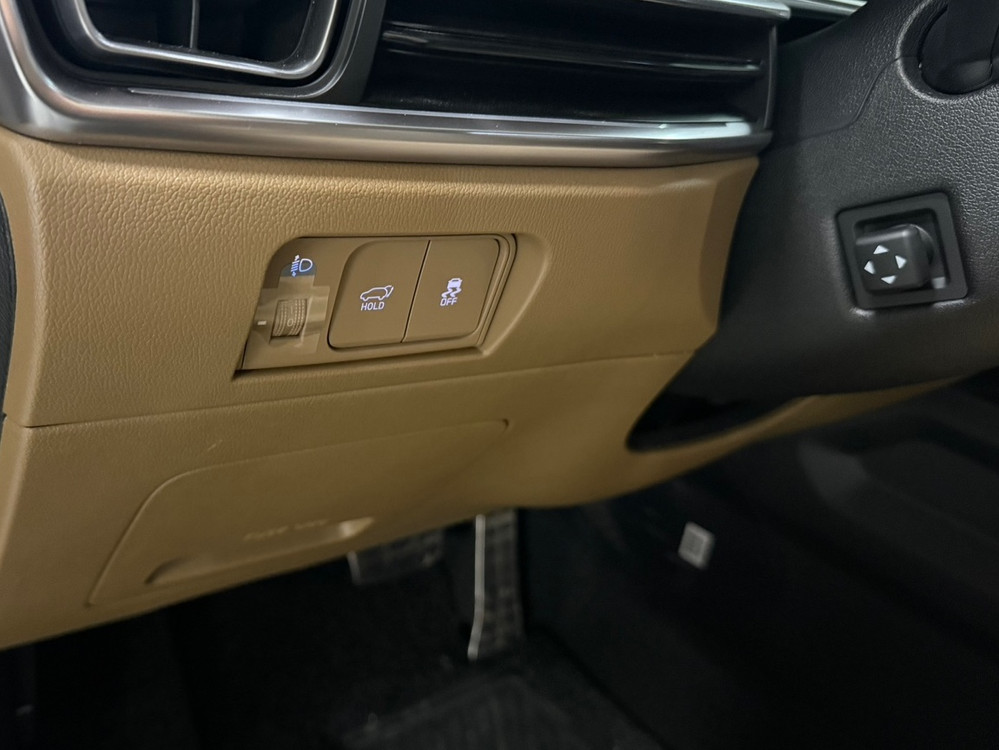 더 뉴 쏘렌토 4세대 HEV 1.6 2WD시그니처 24년01월 23648km 완전무사고 신차급 차량입니다. 이미지