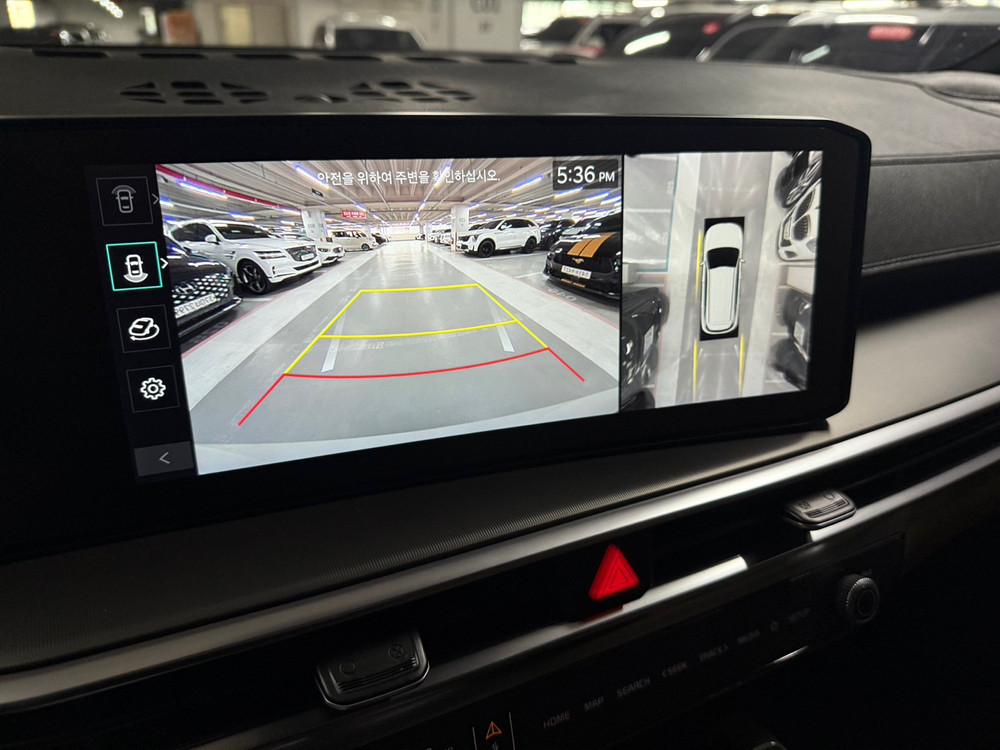 더 뉴 쏘렌토 4세대 HEV 1.6 2WD시그니처 24년01월 23648km 완전무사고 신차급 차량입니다. 이미지