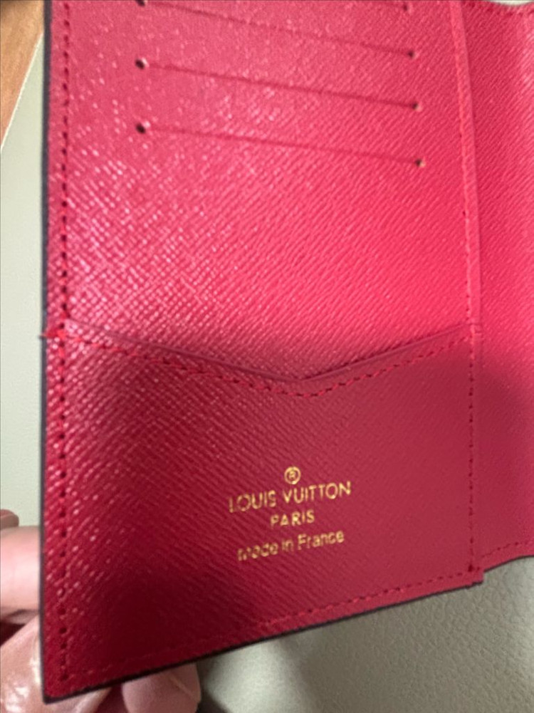 캐릭터 콜라보 여행용 카드지갑 이미지