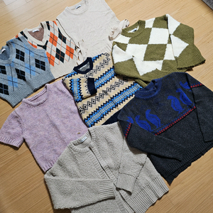 일괄 클리지,러브앤쇼,밸리걸,르샵 등 니트류 이미지