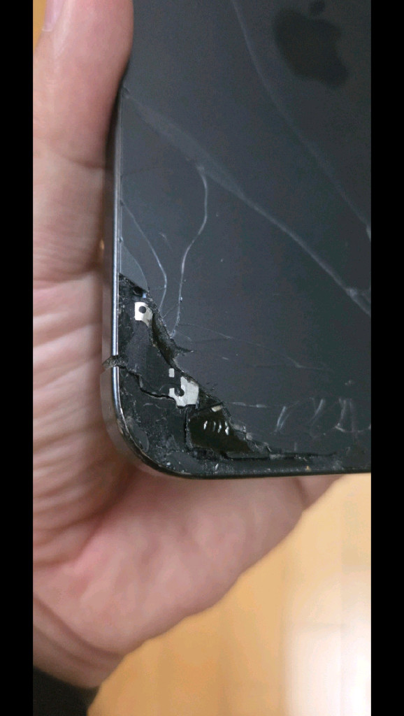 아이폰 15 프로 맥스 pro max 256g 액정사설 파손 81% 이미지