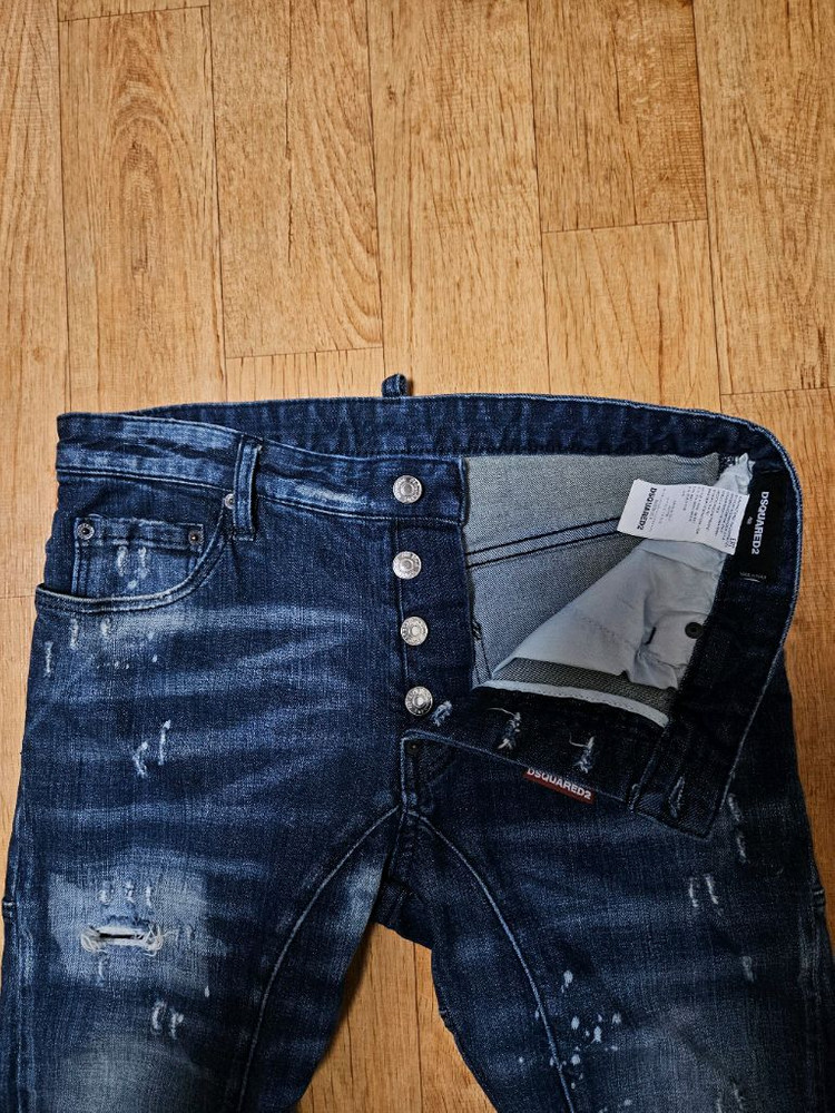 정품,새옷수준) 디스퀘어드2 남성 데미지 워싱 페인팅 스판 청바지,33인치 이미지