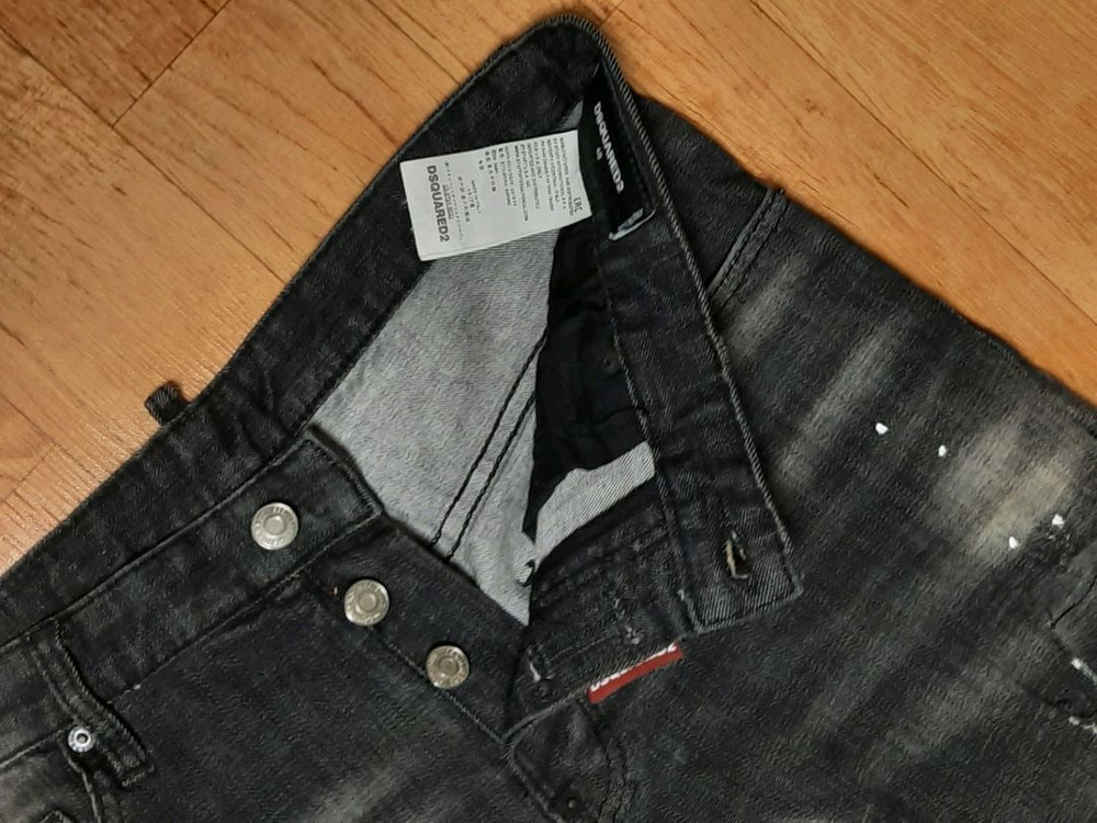 정품,새옷수줏)디스퀘어드2 남성 데미지 워싱 페인팅 블랙 스판 청바지,33인치 이미지