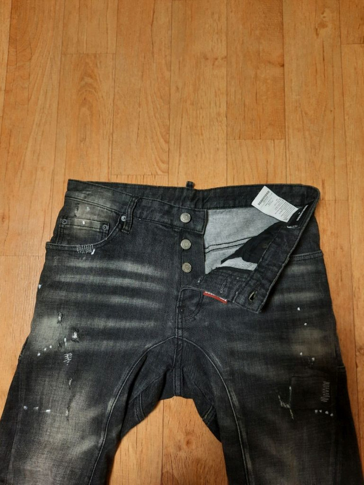 정품,새옷수줏)디스퀘어드2 남성 데미지 워싱 페인팅 블랙 스판 청바지,33인치 이미지