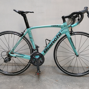 상태A급 (기함급) 16년 비앙키 올트레xr1 풀 울테그라 카본 로드자전거 53사이즈 이미지