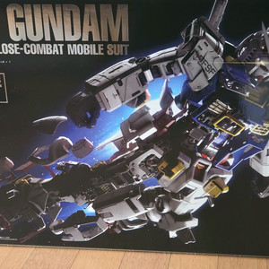 pg 언리쉬드 건담 이미지