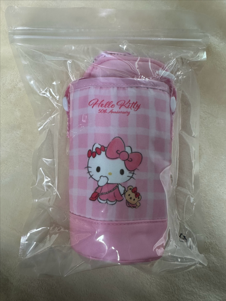 정품 산리오 50주년 기념 헬로키티 물병 파우치 크로스백 이미지