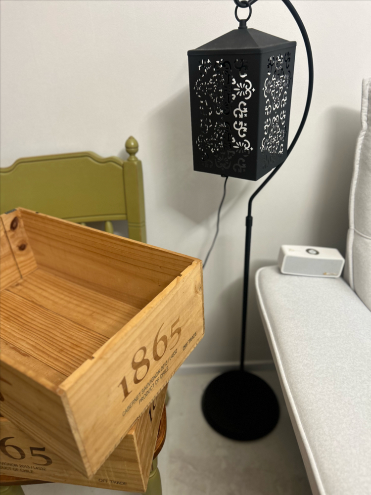 쇼파 엔틱장 외에수납장 여러가지 마들렌상점 엔틱 식탁 의자 세트 이미지