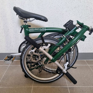 브롬톤 레이싱그린 미니벨로 자전거 팝니다 이미지