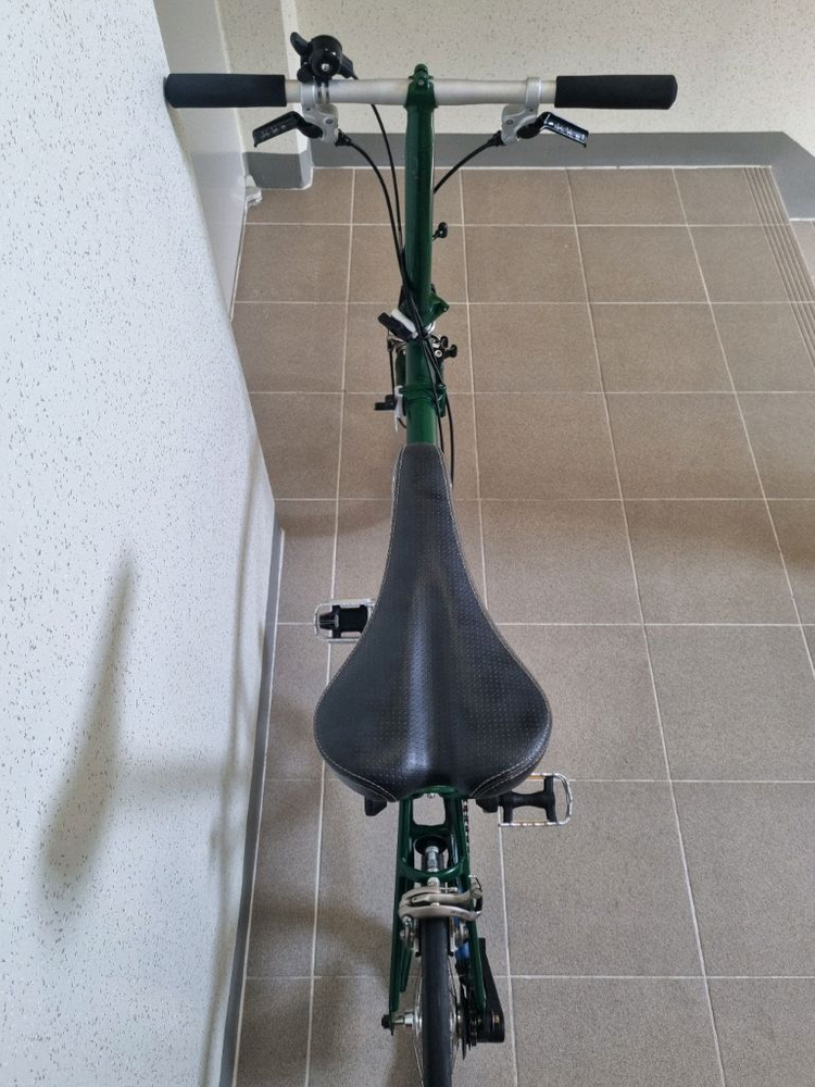 브롬톤 레이싱그린 미니벨로 자전거 팝니다 이미지