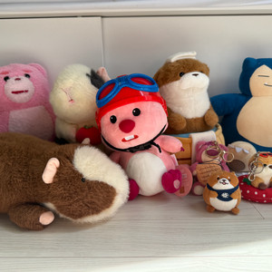 캐릭터 인형 이미지