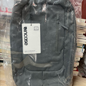 인케이스 백팩 새상품 이미지