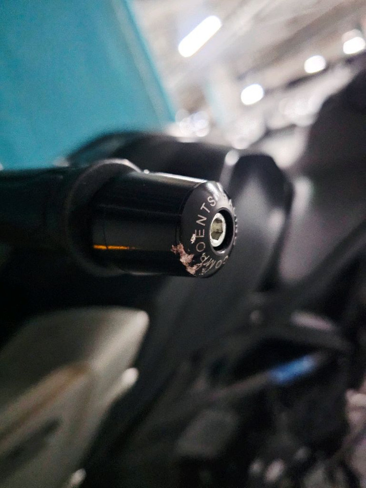 혼다 CB125R 이미지