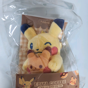 이디야 포켓몬 피카츄 인형 키링 이미지