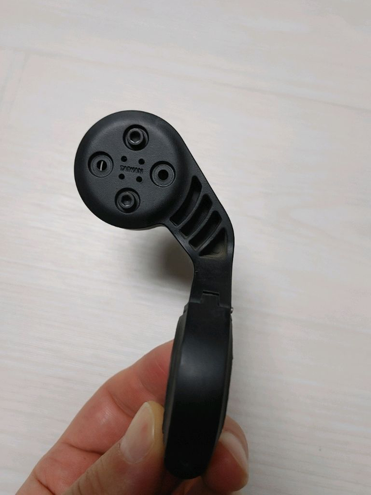 A급 가민(gamin) 속도계 마운트 팝니다. (단품) - 택포 1.6만 이미지