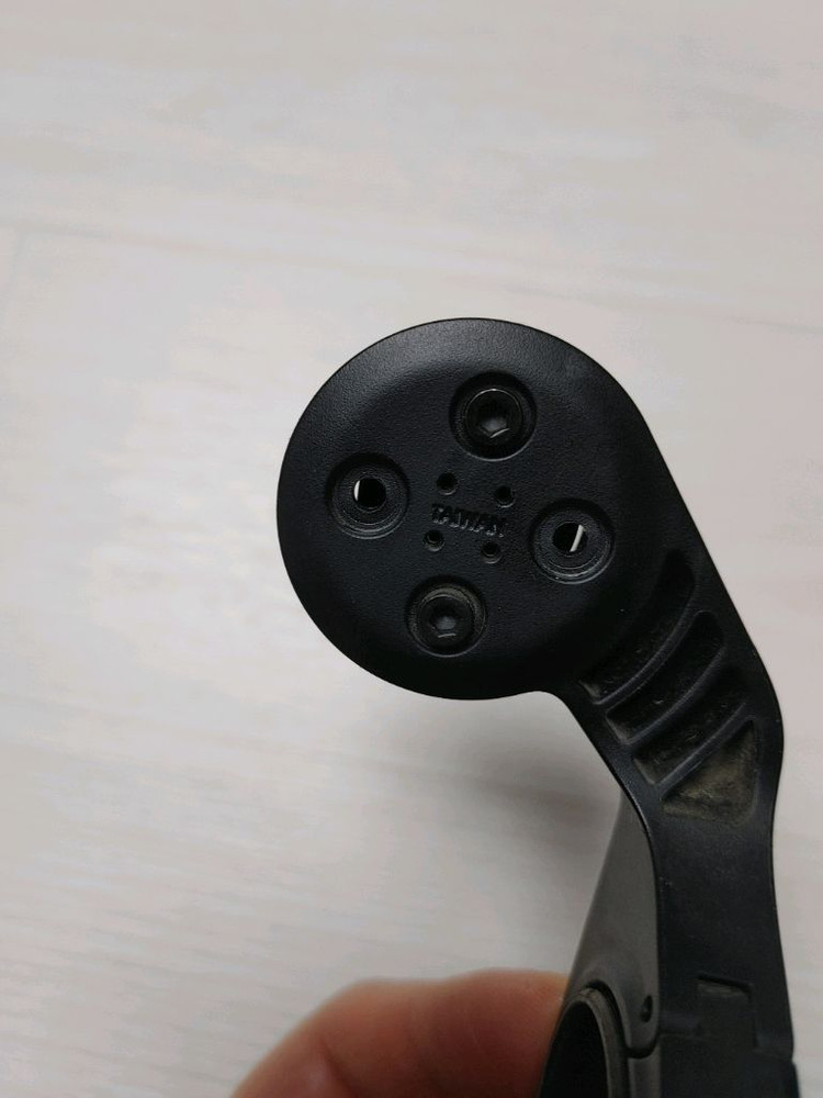 A급 가민(gamin) 속도계 마운트 팝니다. (단품) - 택포 1.6만 이미지