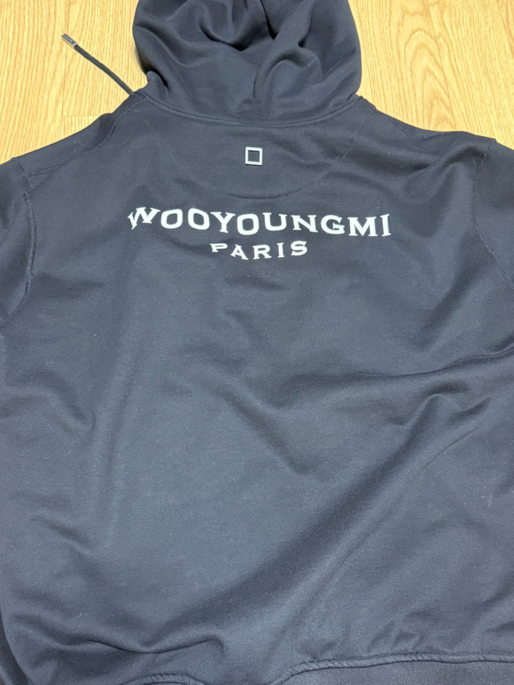 우영미 백로고 후드집업 50사이즈 새상품급 이미지