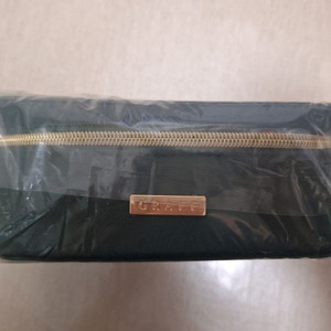 대한항공 퍼스트클래스 그라프 파우치 판매합니다 . 이미지