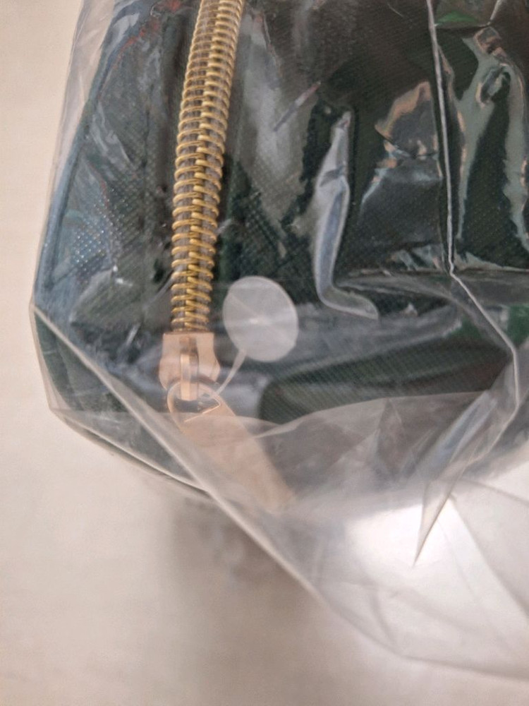 대한항공 퍼스트클래스 그라프 파우치 판매합니다 . 이미지