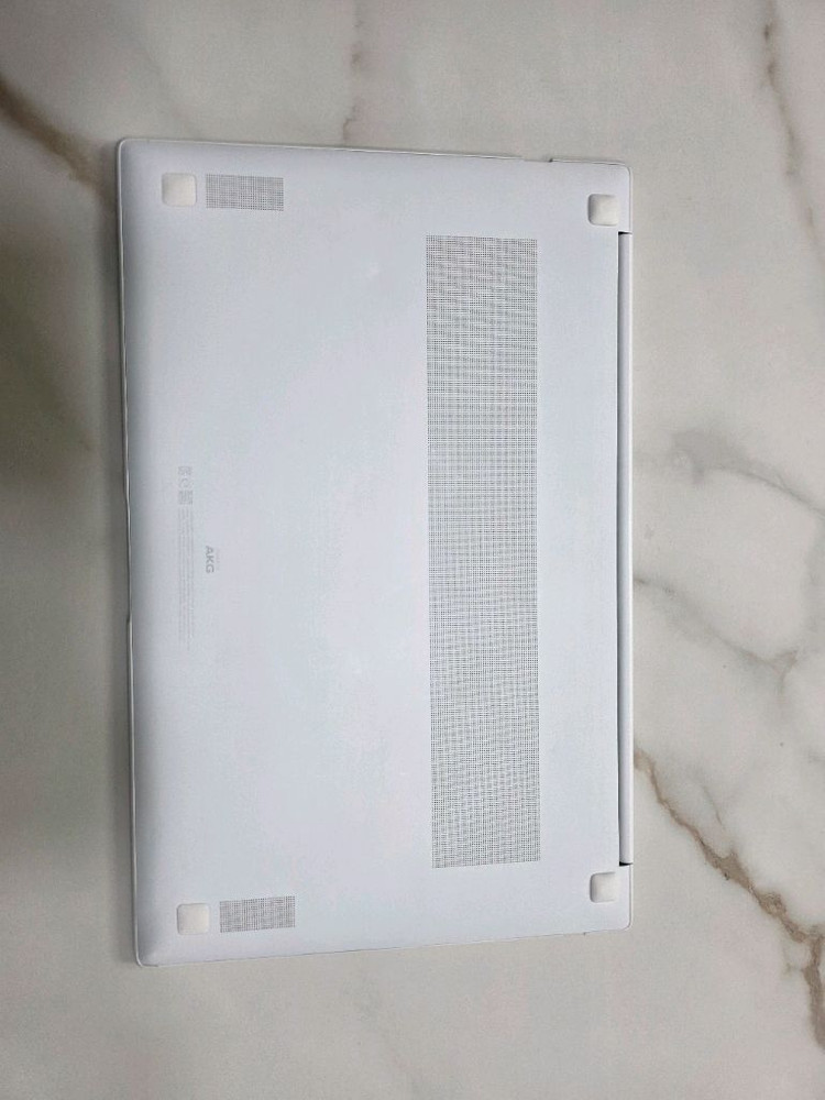 갤럭시북2프로 NT950XED-KC52S 이미지