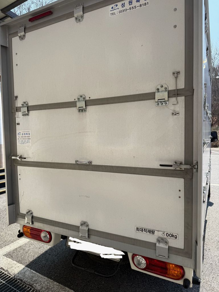 푸드트럭 판매합니다. 이미지