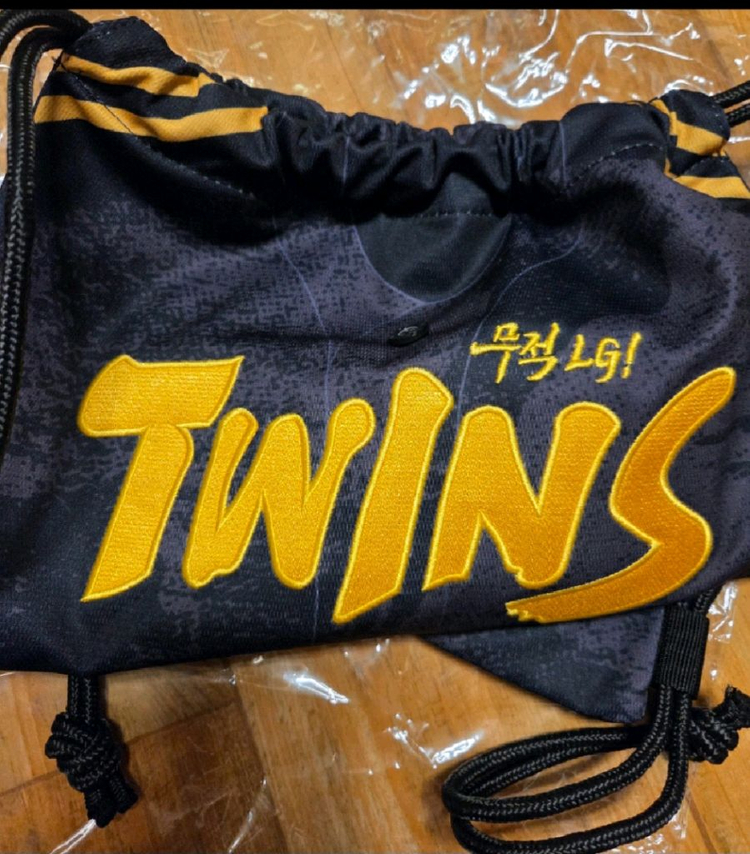 LG트윈스 무적LG 유니폼 짐색 새제품 이미지