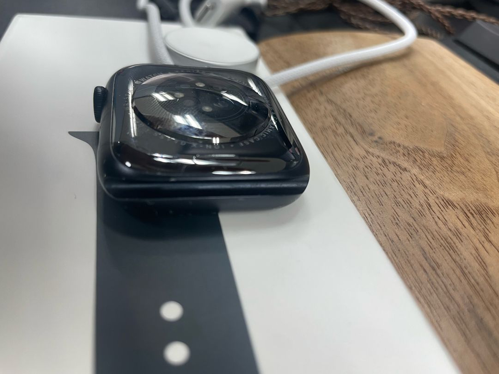 애플워치 Series 9 (GPS) 알루미늄 45mm 판매합니다. 이미지