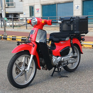 21년식/슈퍼커브110cc/3만/배달세팅 깔끔한차량 판매합니다 이미지