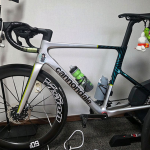 케논데일 슈퍼식스에보 lab71 이미지