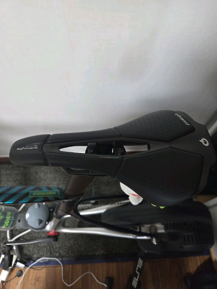 케논데일 슈퍼식스에보 lab71 이미지