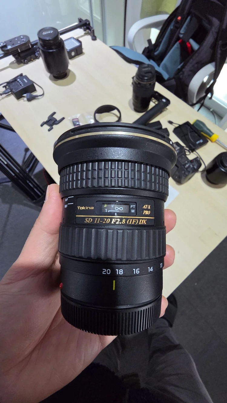 익스캠 3577LM 68cm, 맨프로토 삼각대 545GB, 캐논 24-70 구계륵, 캐논 100mm 마크로 팝니다 이미지