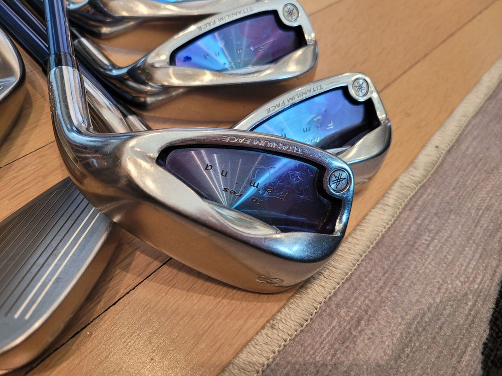 여성초급용 정품 야마하 페미나 아이언 6~P(7)세트 판매해요 이미지