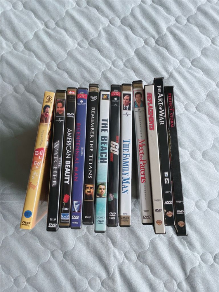 옛날 영화 DVD 12장 일괄 판매 이미지