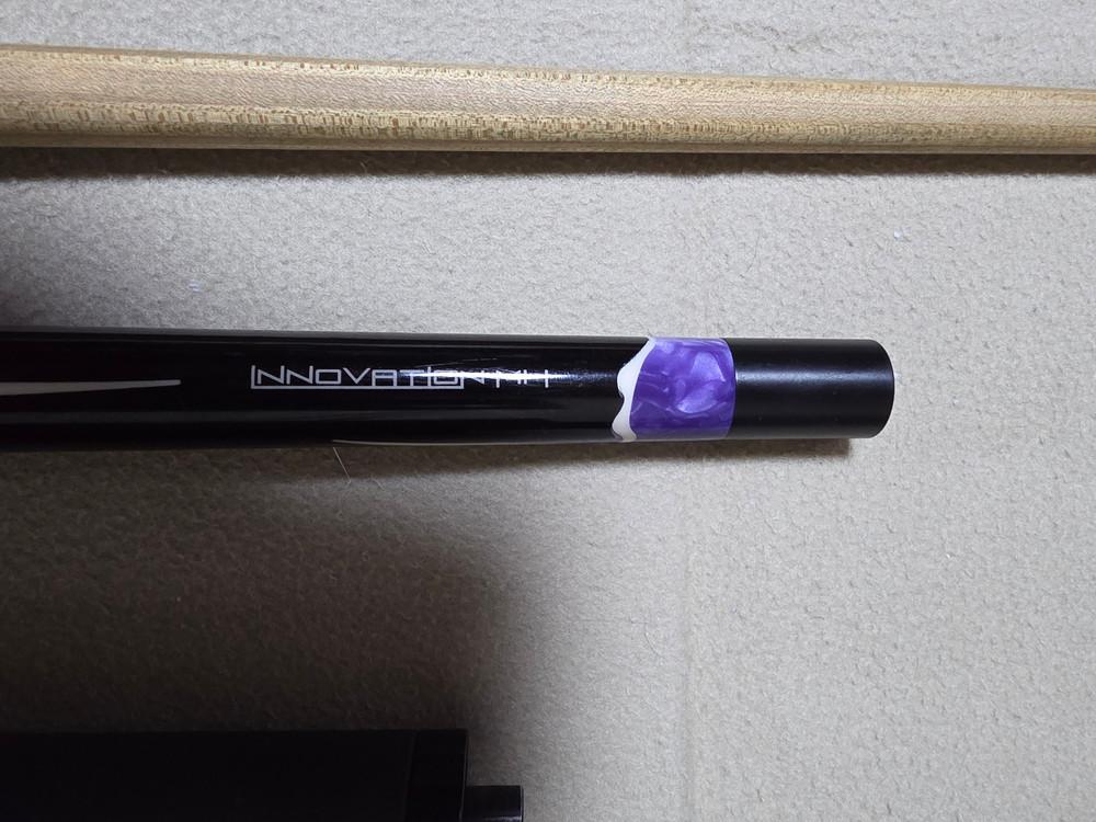 당구큐 세트 이미지