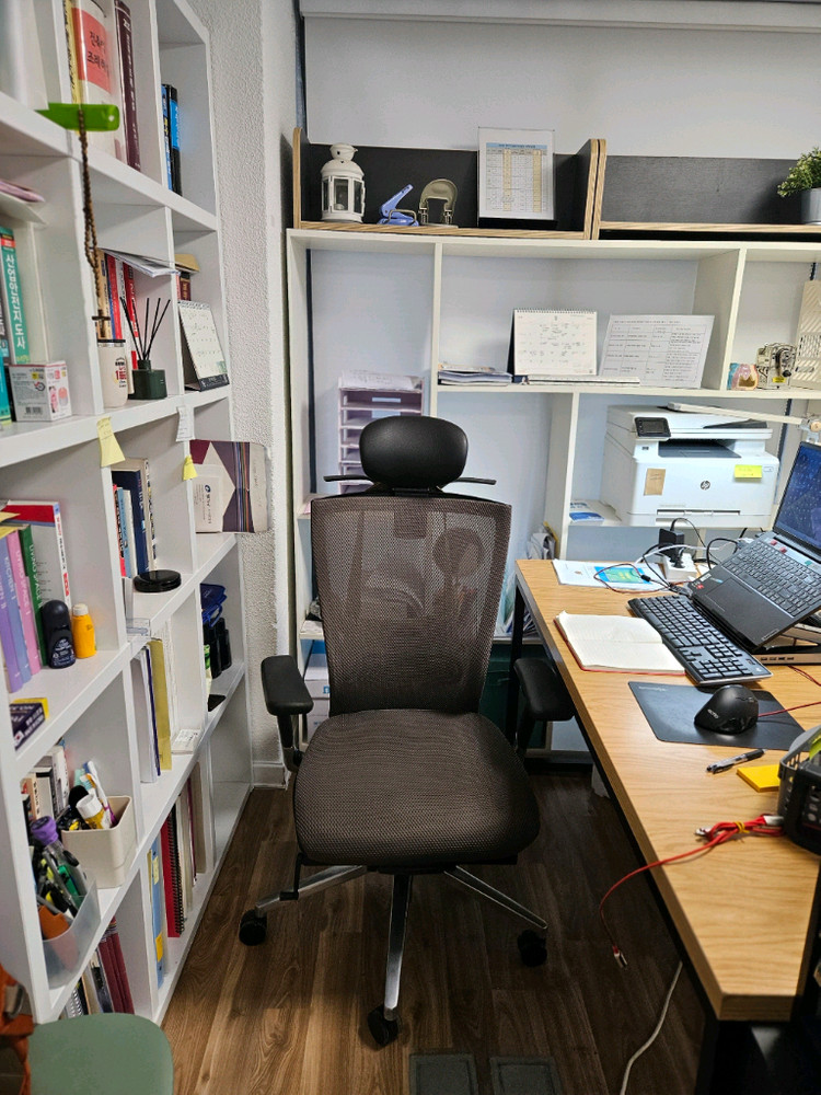 퍼시스 T50 (CHN4300) 풀옵션 - 알루미늄 다리 / 좌판 업그레이드 이미지