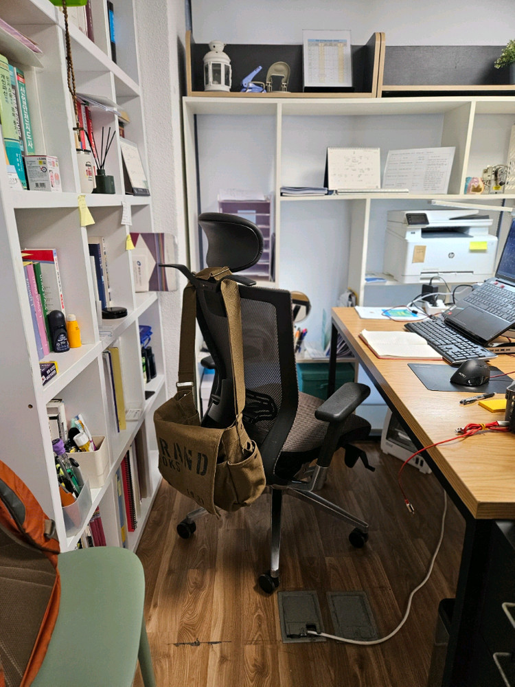 퍼시스 T50 (CHN4300) 풀옵션 - 알루미늄 다리 / 좌판 업그레이드 이미지