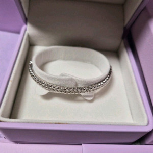 (새상품)루미너스 화이트골드 팔찌(S) 이미지