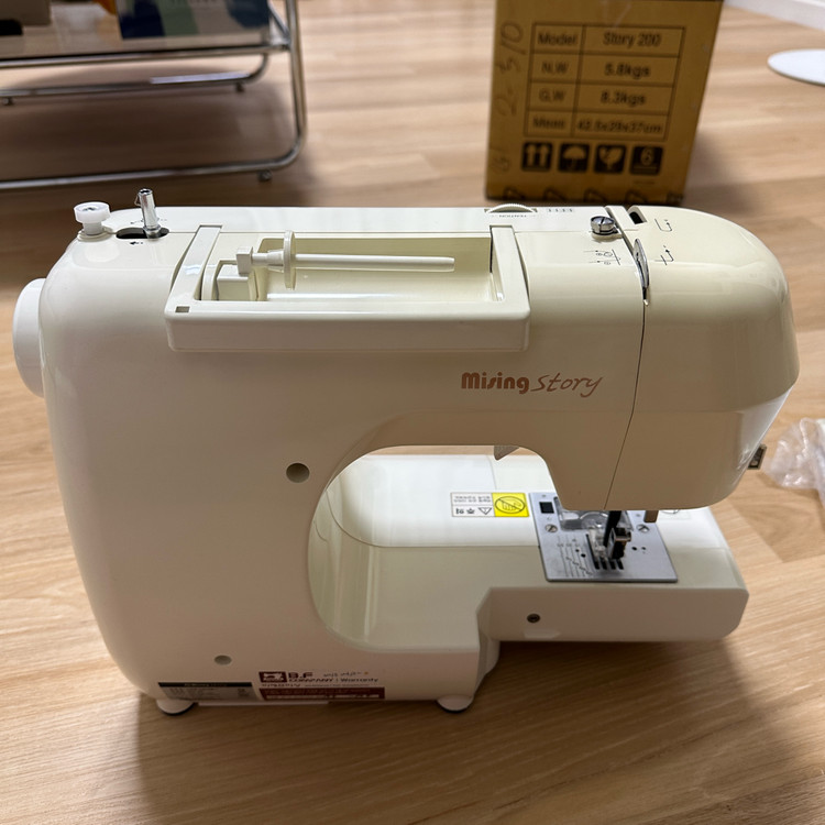 미싱스토리 스토리200 가정용 재봉틀 이미지
