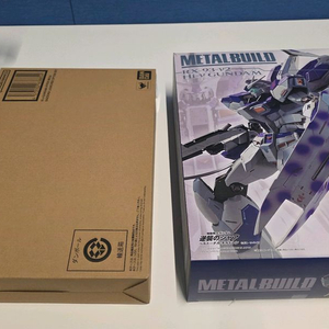 메탈빌드 하이뉴 개봉양품 + 하이퍼 메가 바주카 런처 이미지