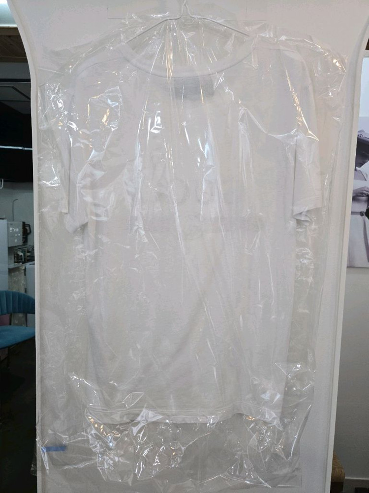 구찌 로고 반팔티 이미지