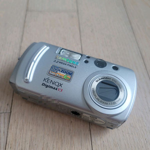 삼성 케녹스 디지맥스 V3 레트로 디카 y2k 빈티지 카메라 이미지